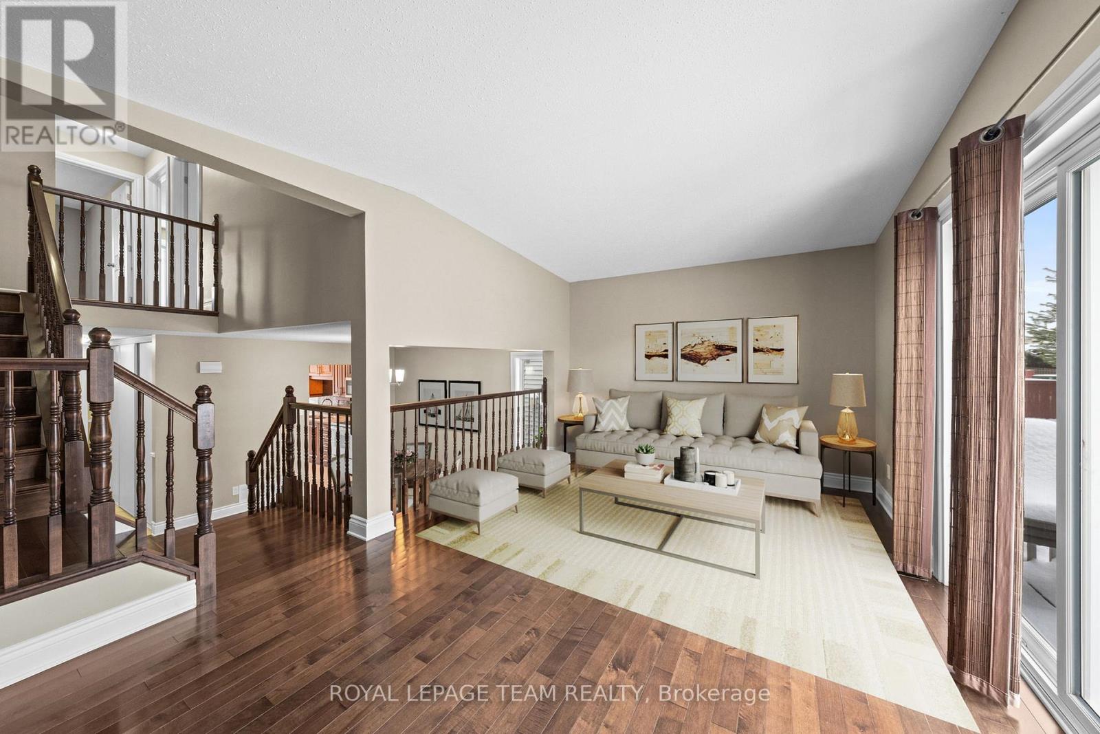 828 Kingfisher Crescent