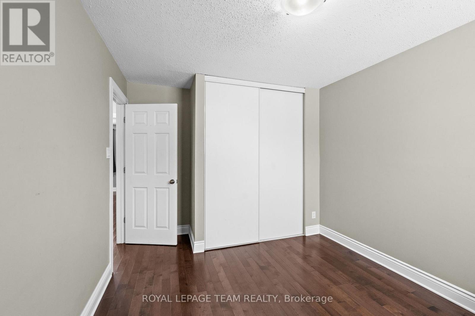 828 Kingfisher Crescent