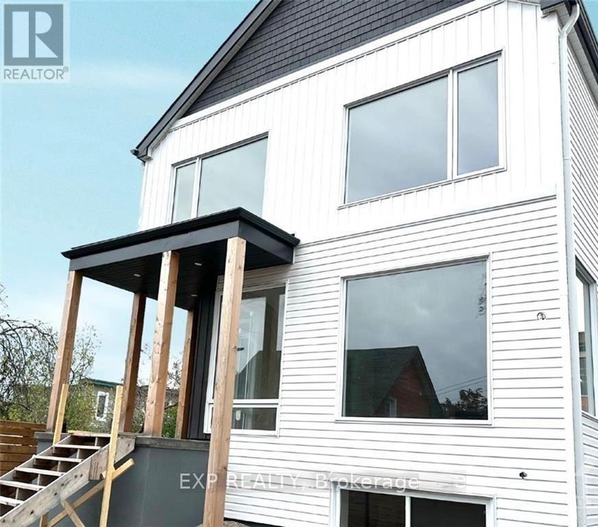 A & B - 27 O'meara Street