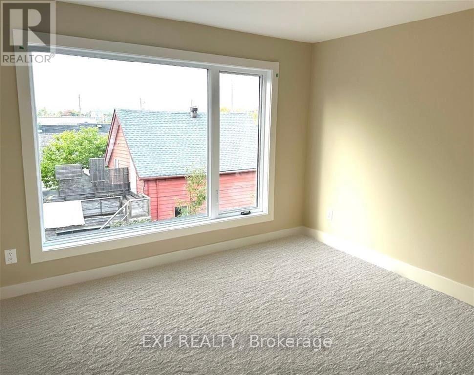 A & B - 27 O'meara Street