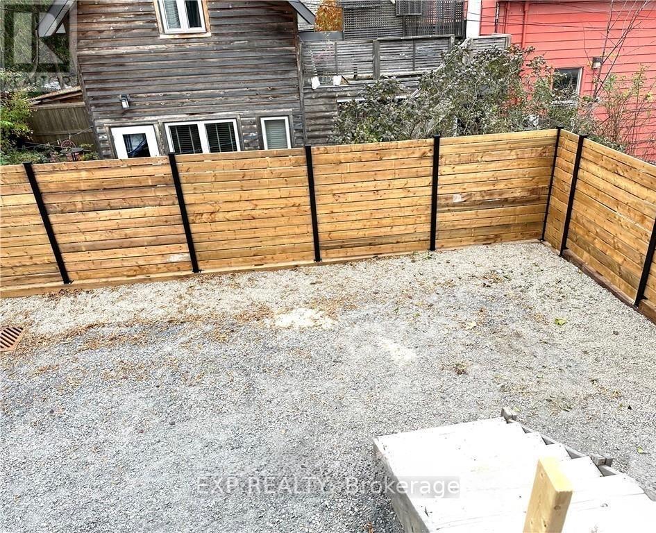 A + B - 25 O'meara Street