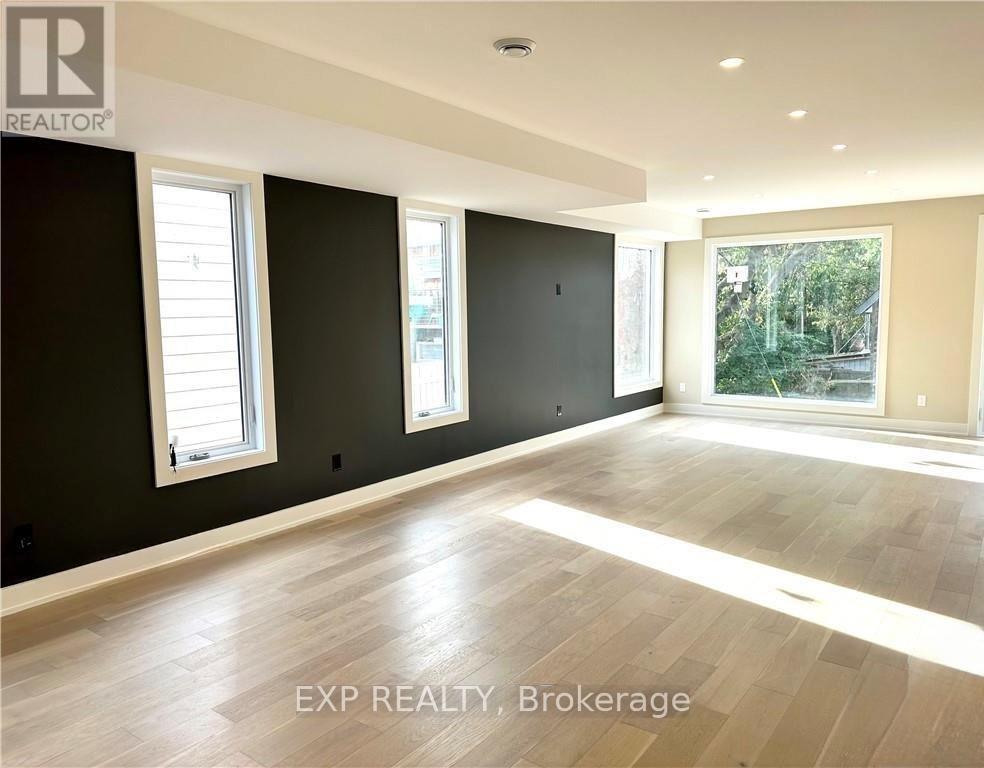 A + B - 25 O'meara Street