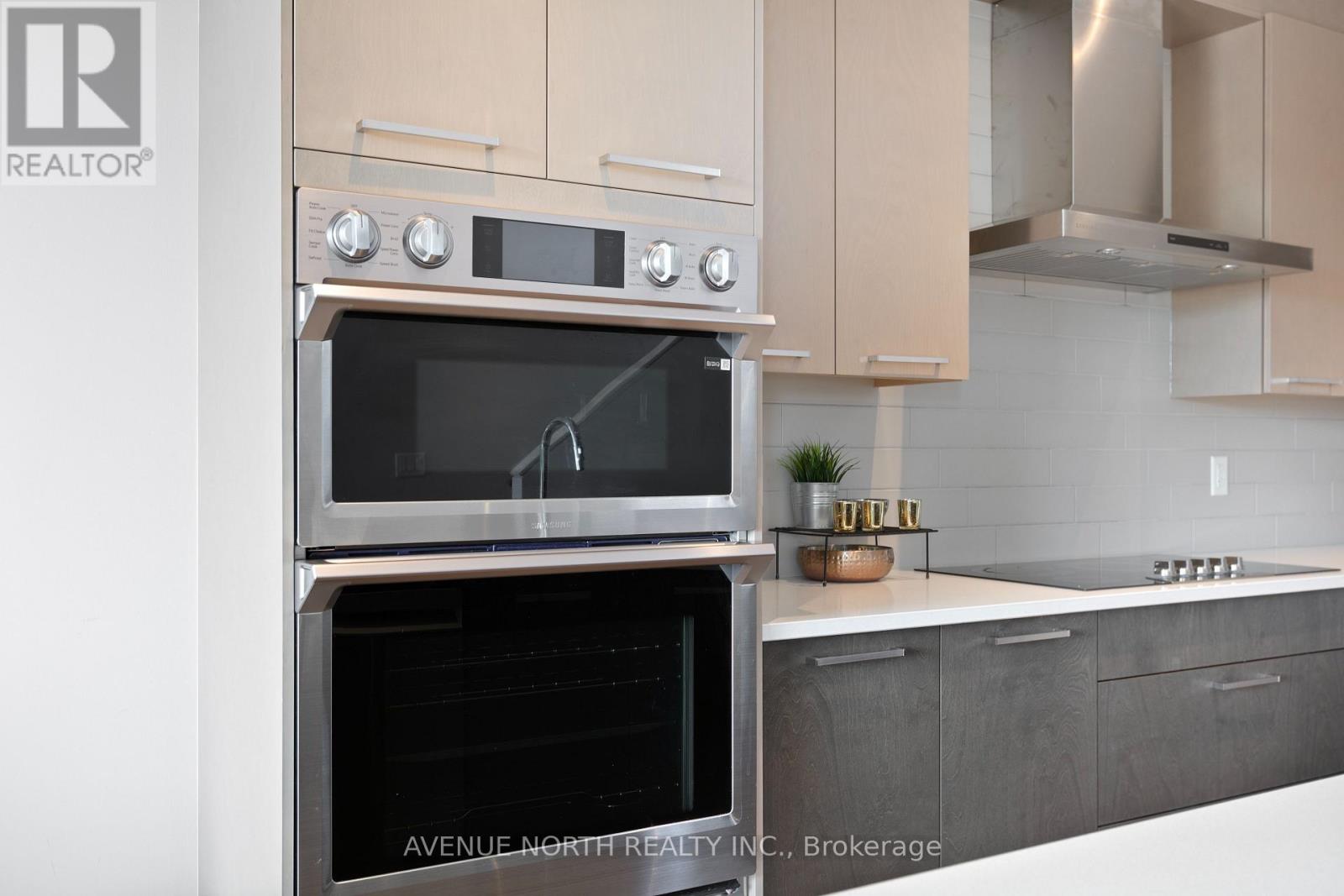 244 Shuttleworth Drive