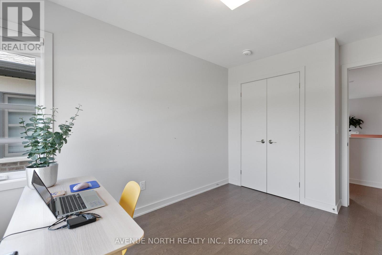 244 Shuttleworth Drive