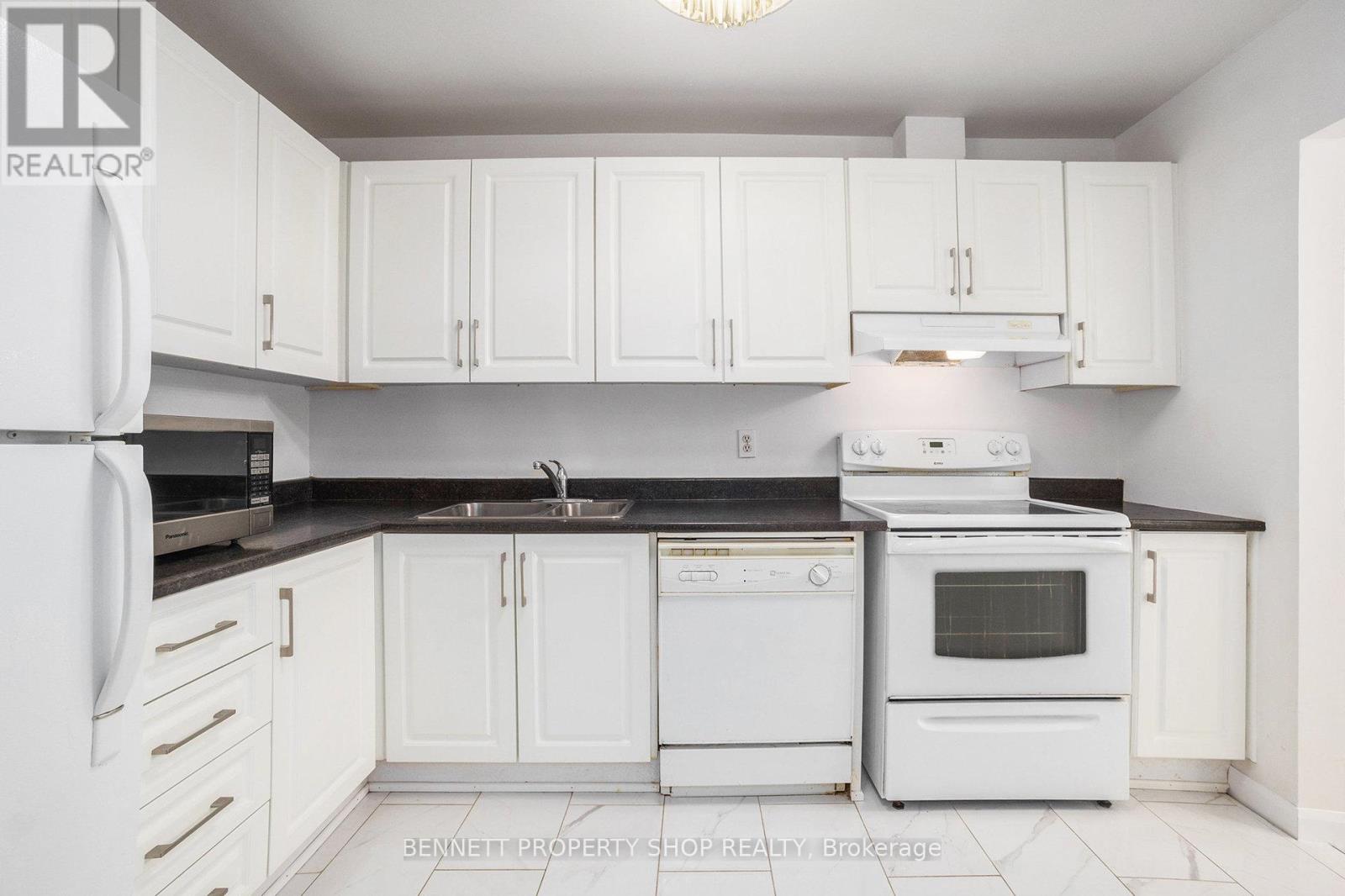 105 - 1585 Goth Avenue