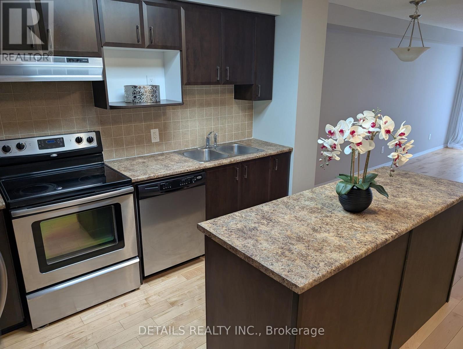 149 Windswept Private