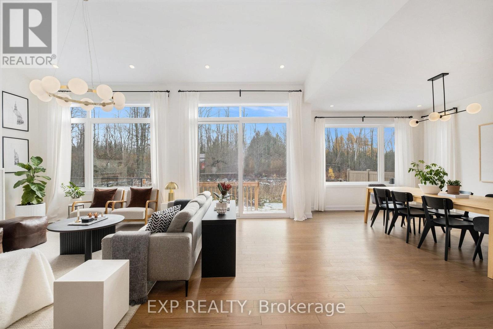 597 Paakanaak Avenue