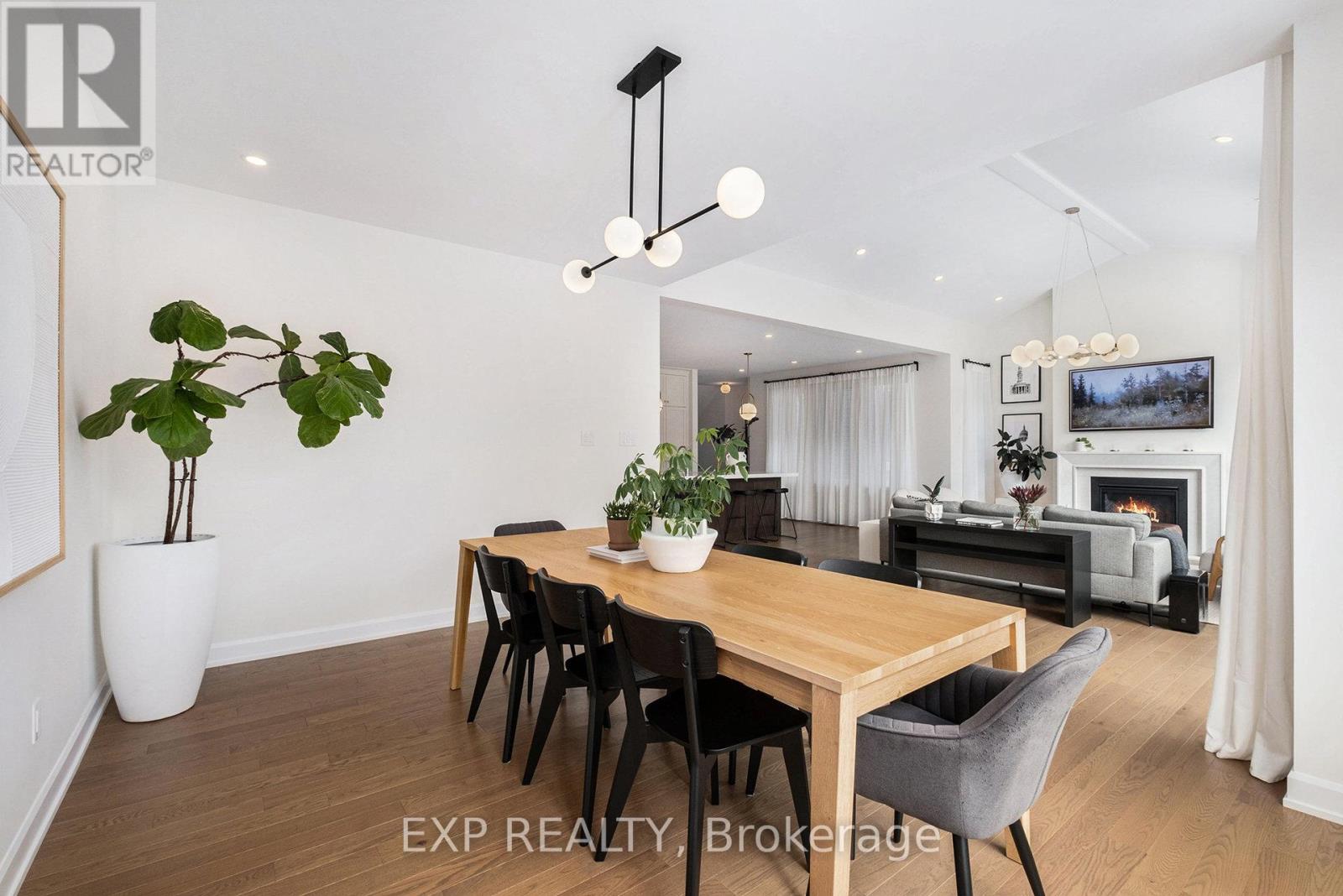 597 Paakanaak Avenue