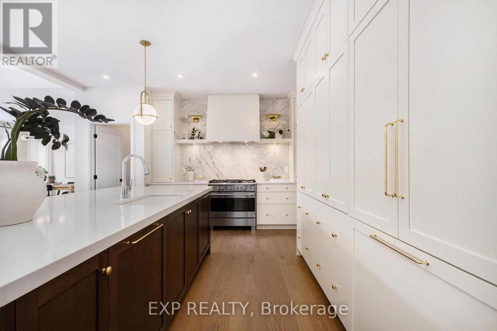 597 Paakanaak Avenue