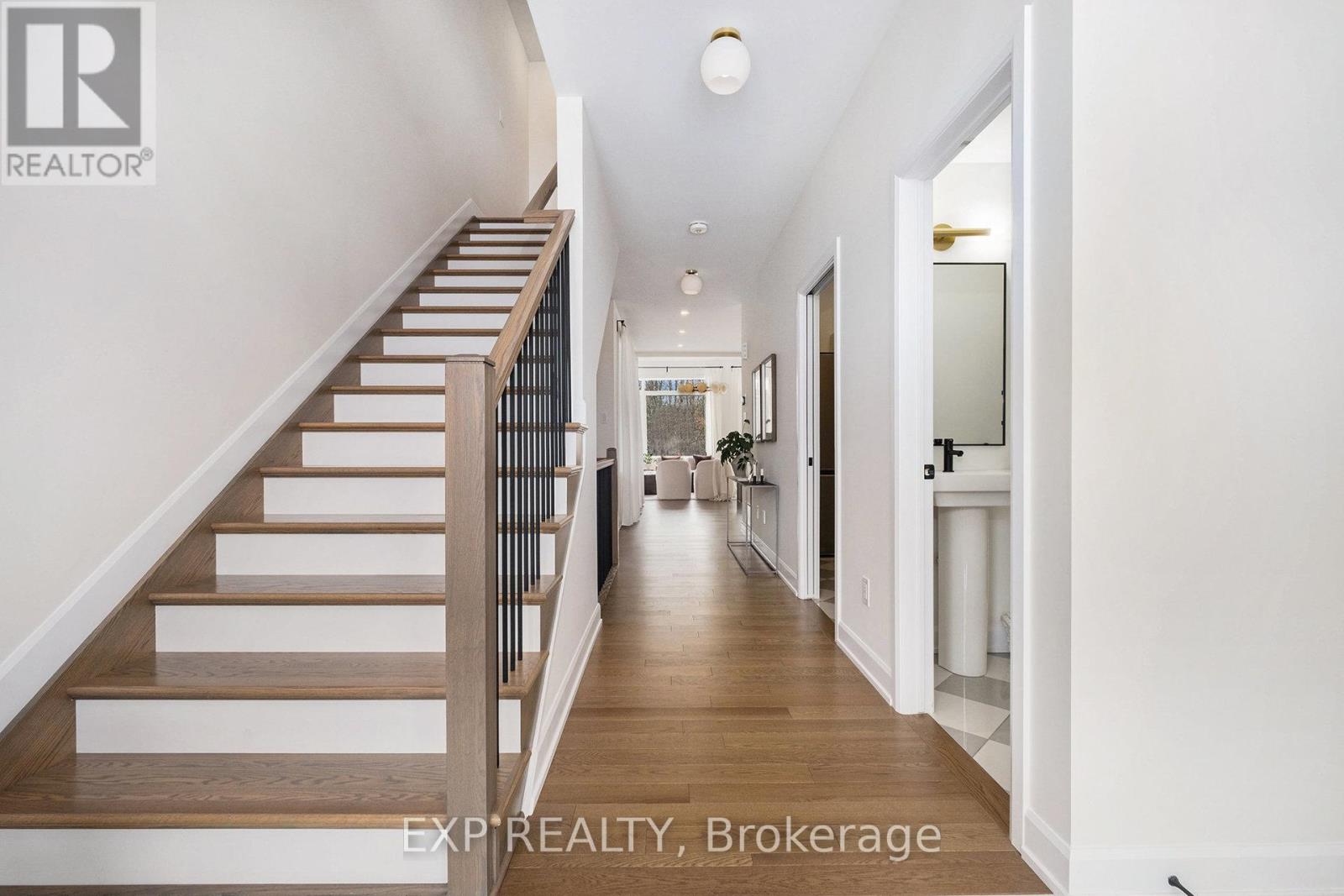 597 Paakanaak Avenue