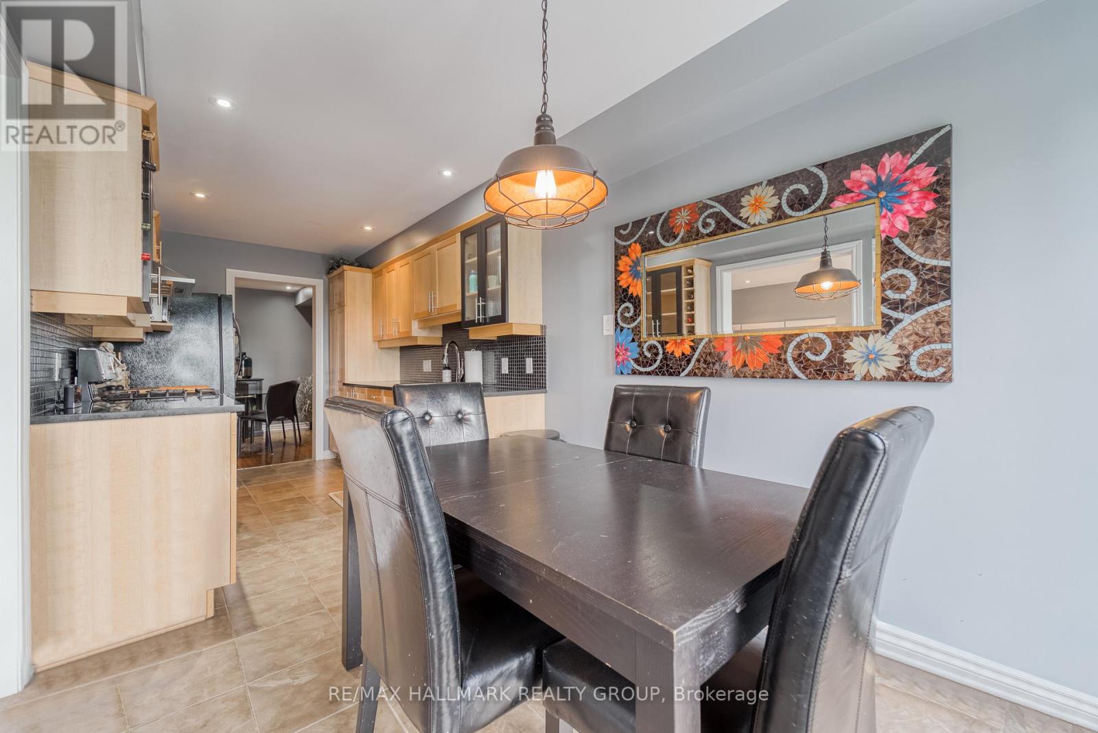 228 Eye Bright Crescent