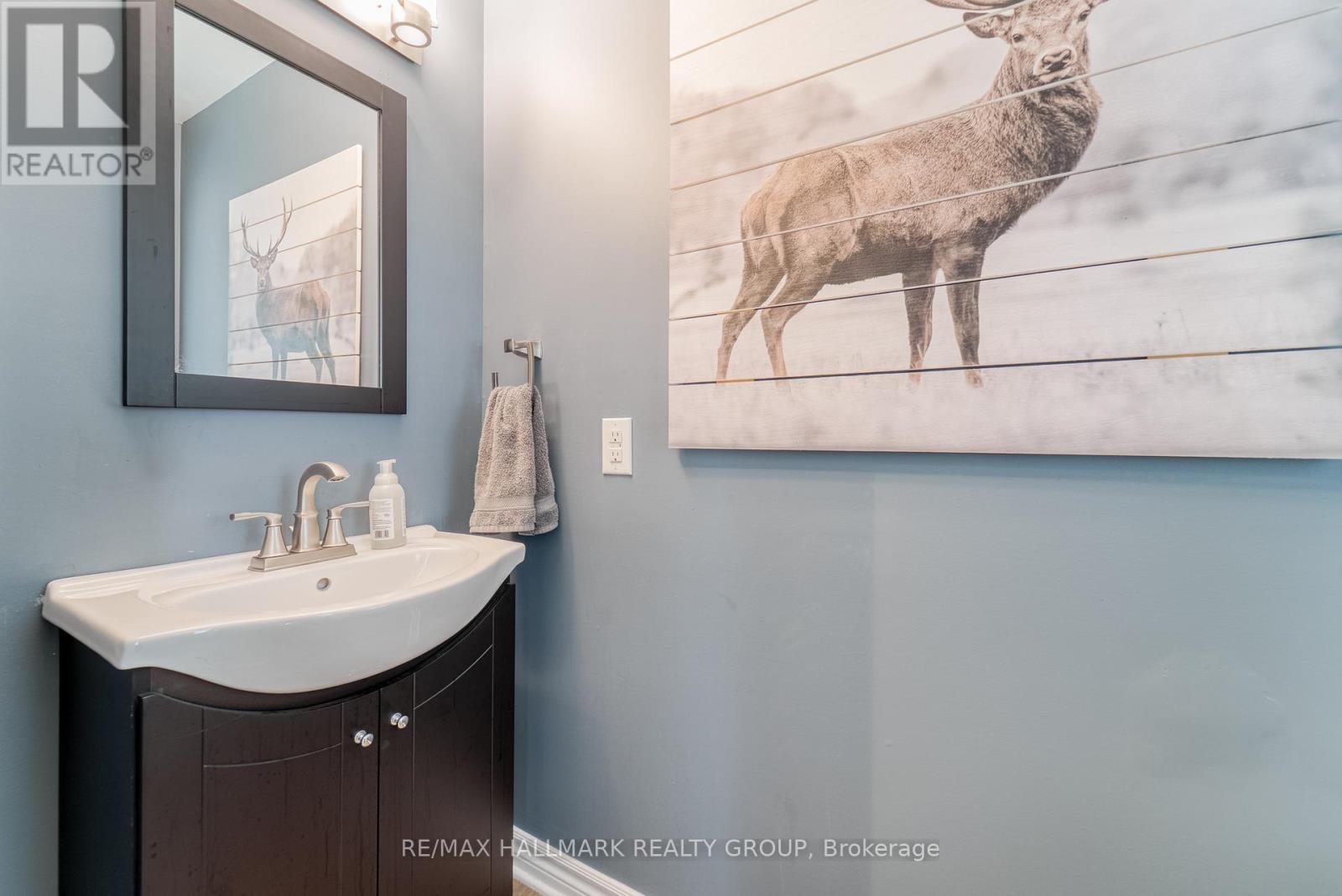 228 Eye Bright Crescent