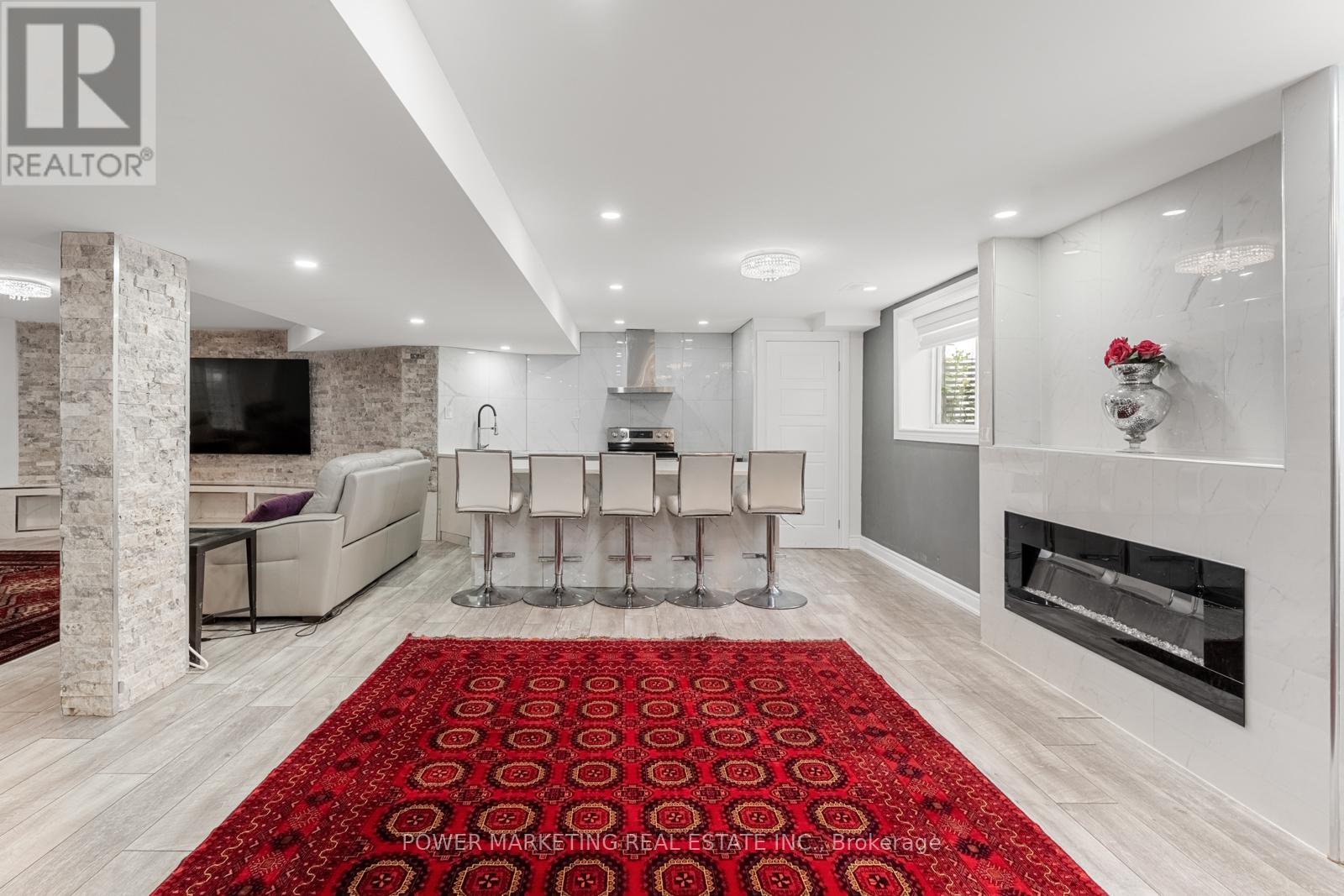 501 Winnards Perch Way