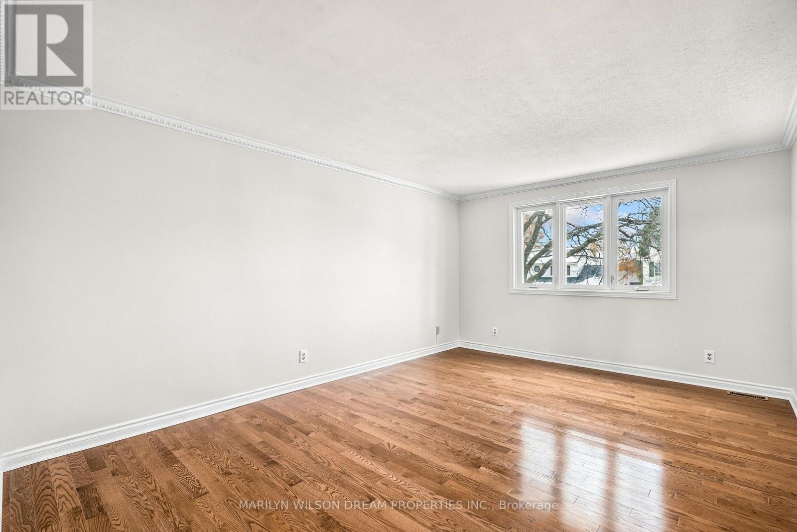 1678 Smithers Crescent