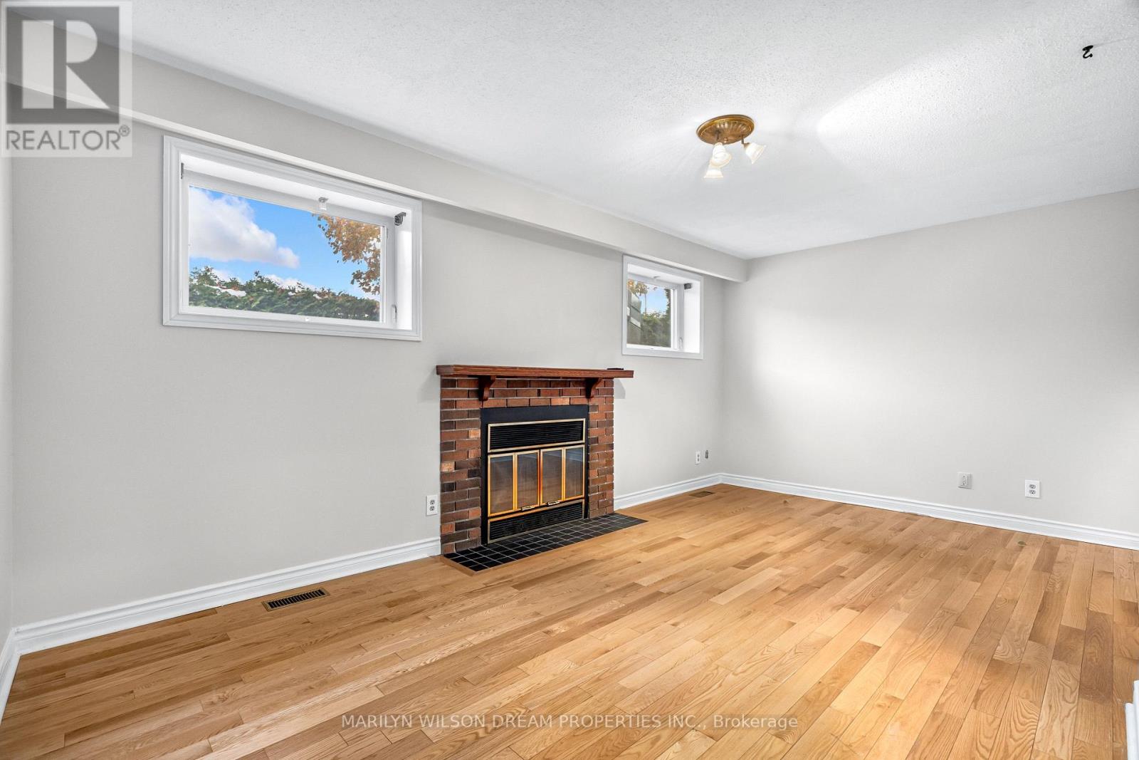 1678 Smithers Crescent