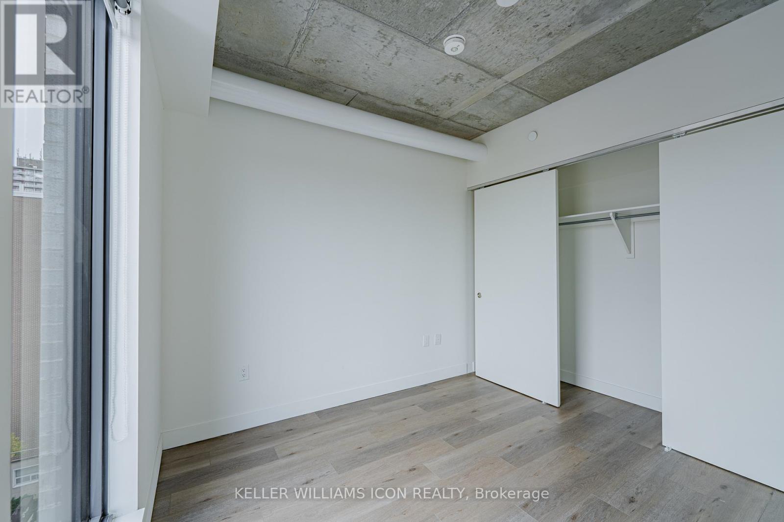 601 - 10 James Street