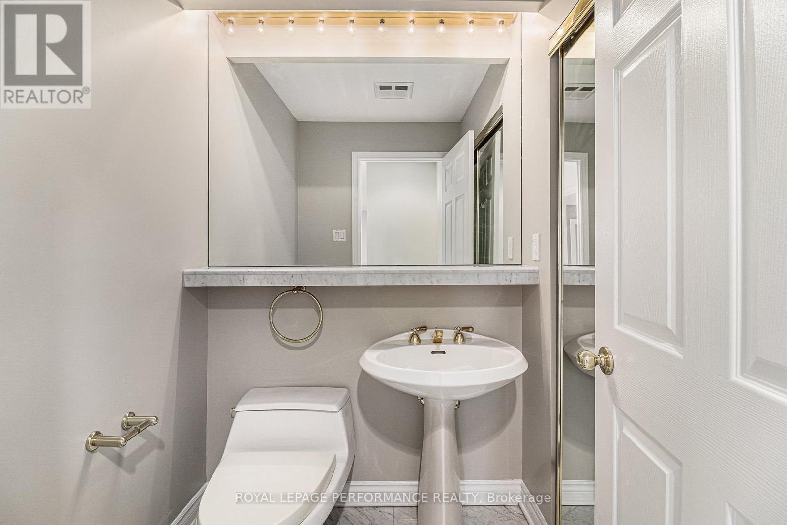 301 - 1480 Riverside Drive