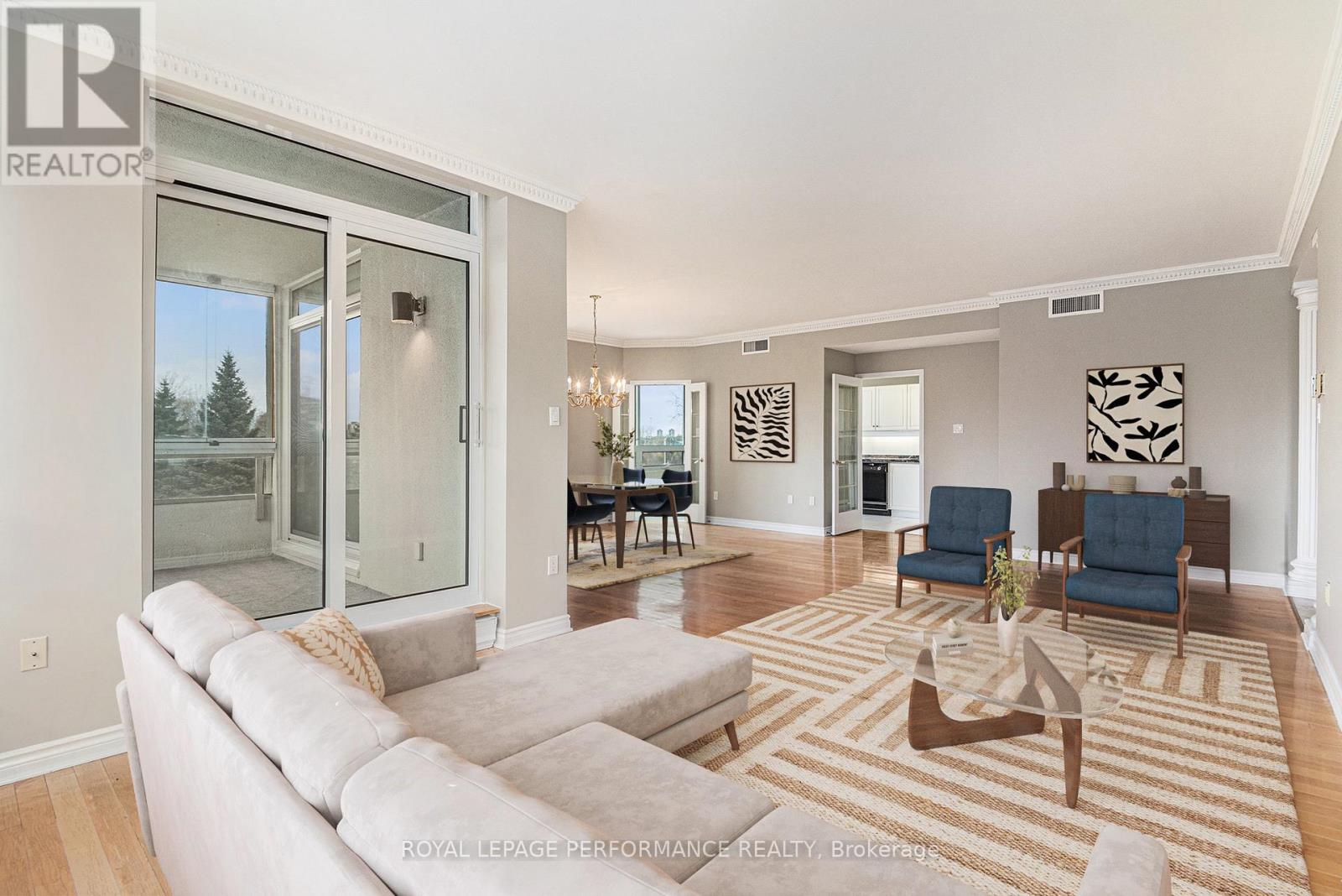 301 - 1480 Riverside Drive