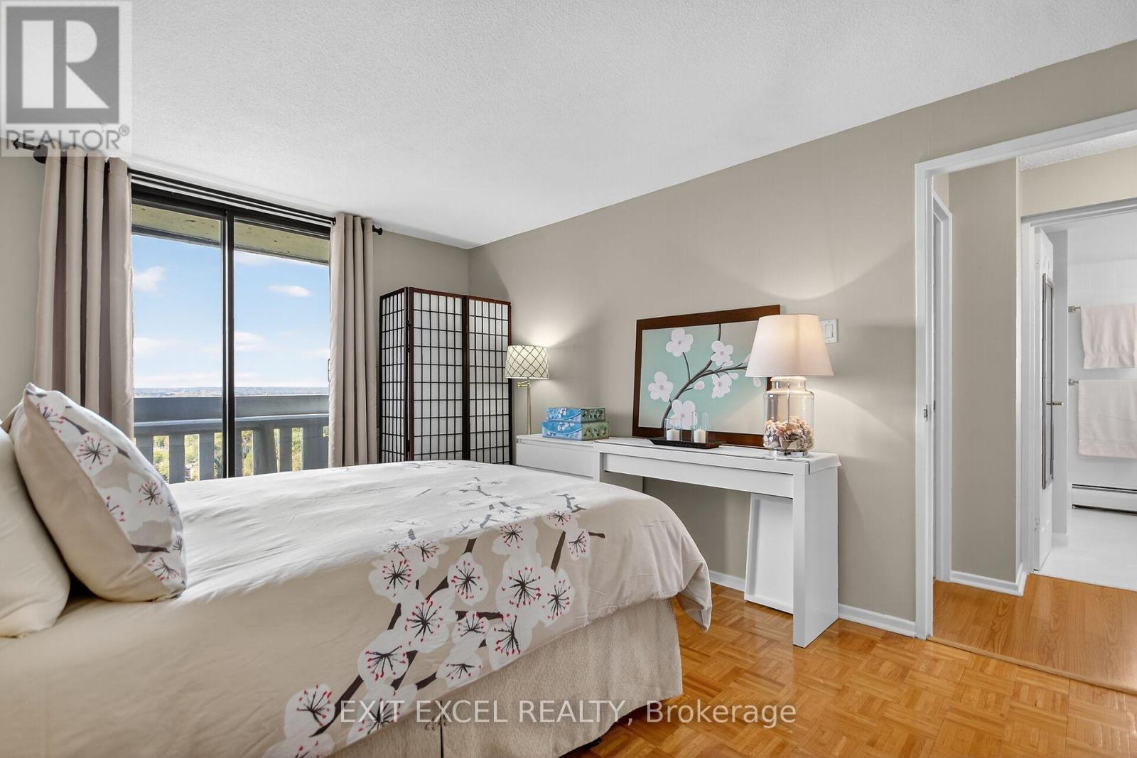 1503 - 415 Greenview Avenue