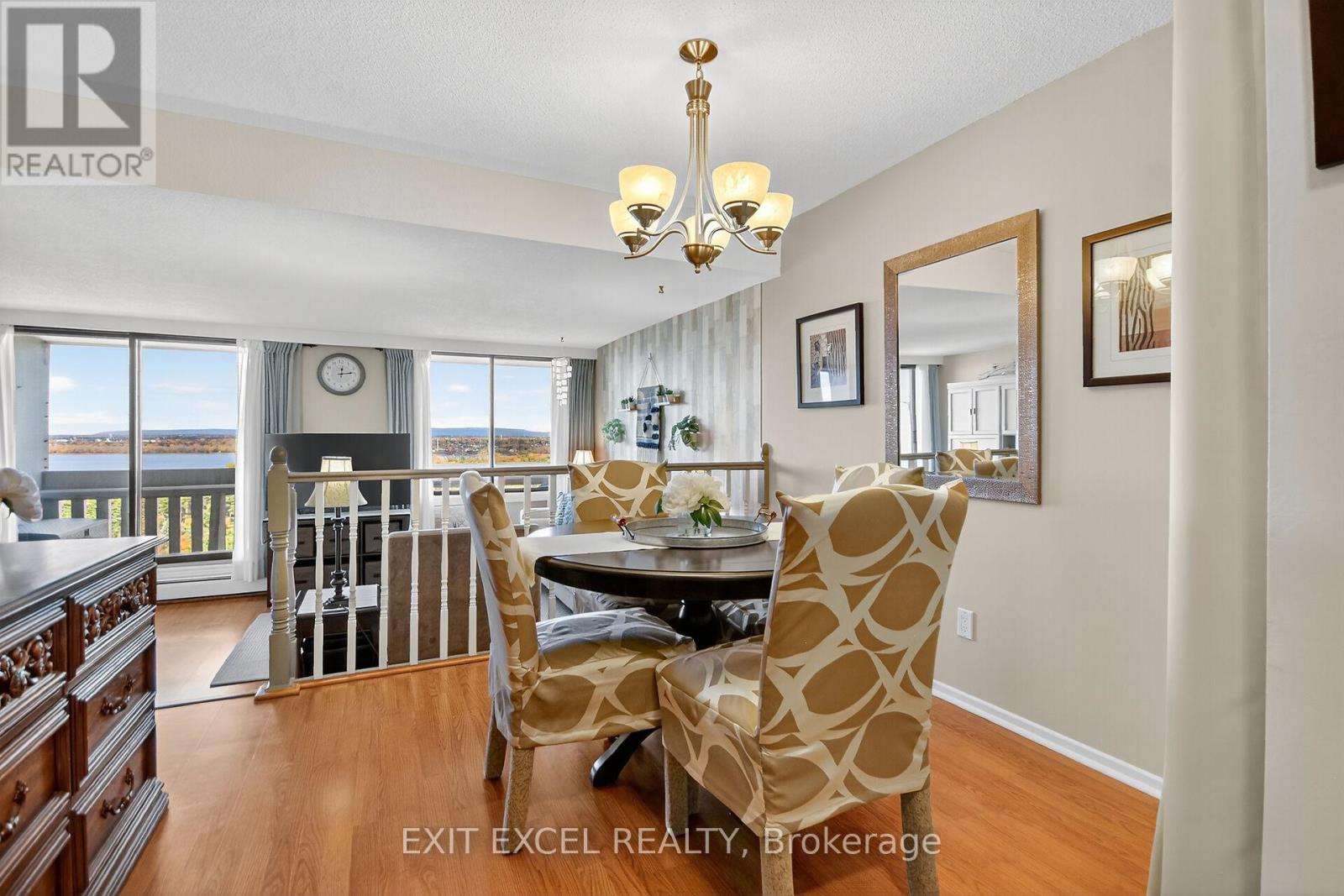 1503 - 415 Greenview Avenue