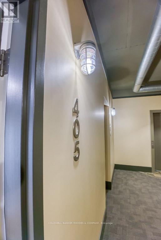 405 - 320 Parkdale Avenue