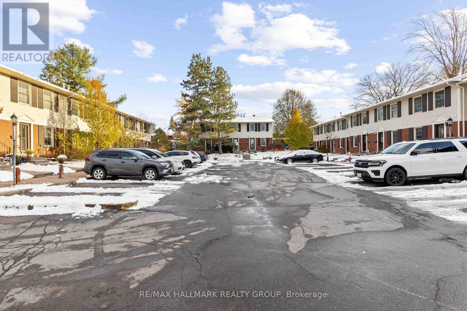 11 - 1160 Shillington Avenue