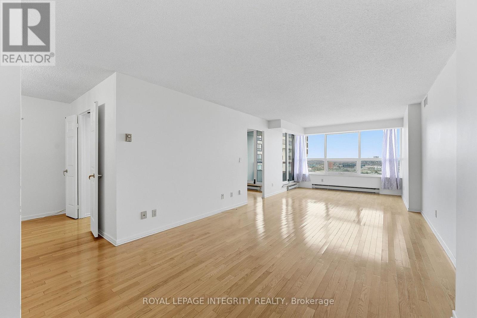 2303 - 1510 Riverside Drive