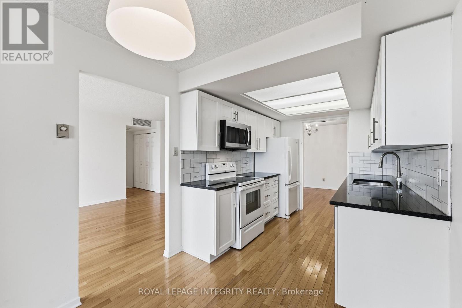 2303 - 1510 Riverside Drive