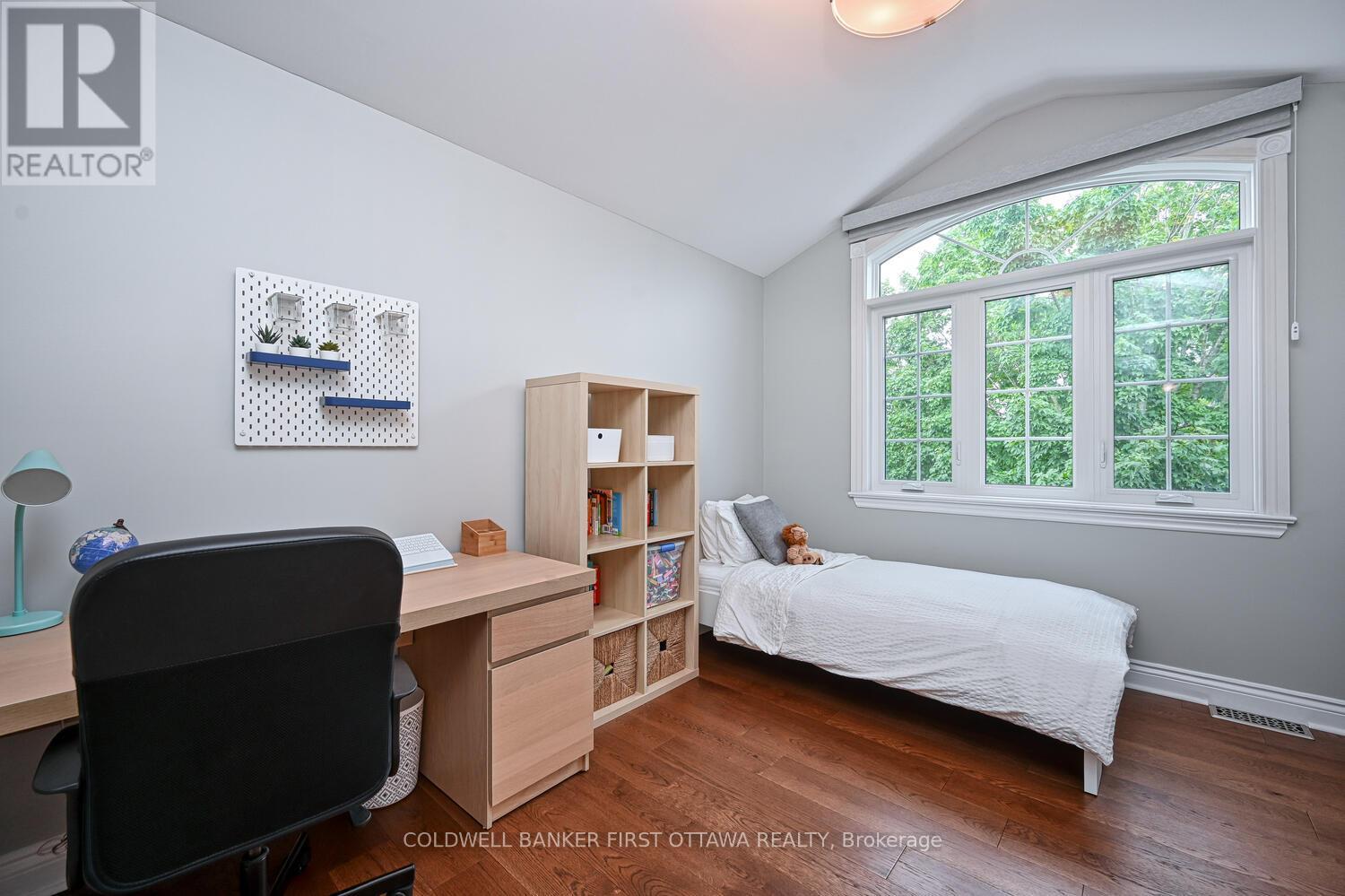 105 Sirocco Crescent