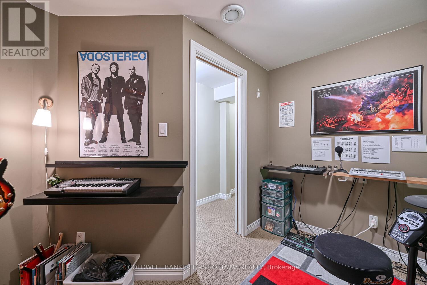 105 Sirocco Crescent