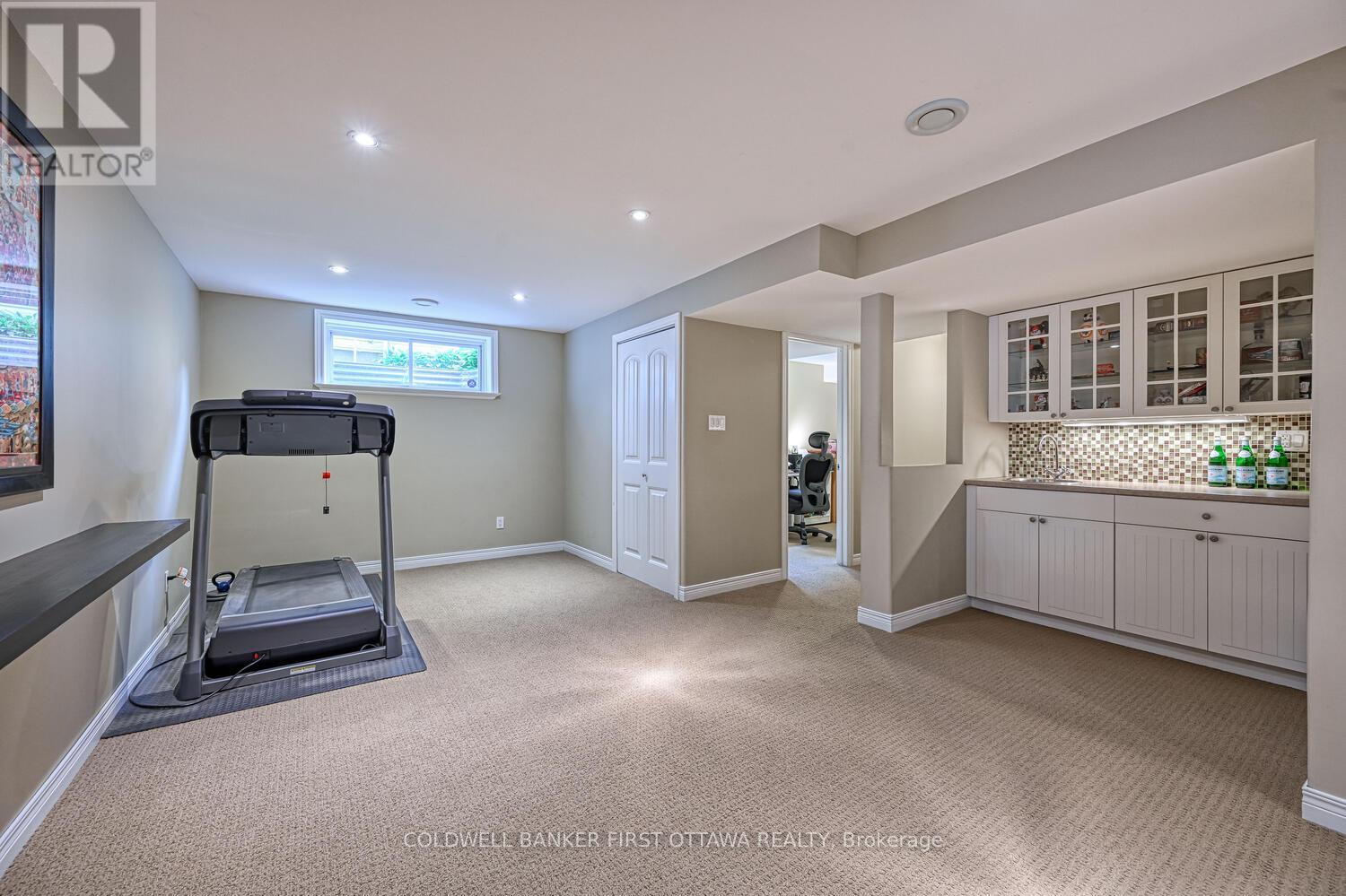 105 Sirocco Crescent