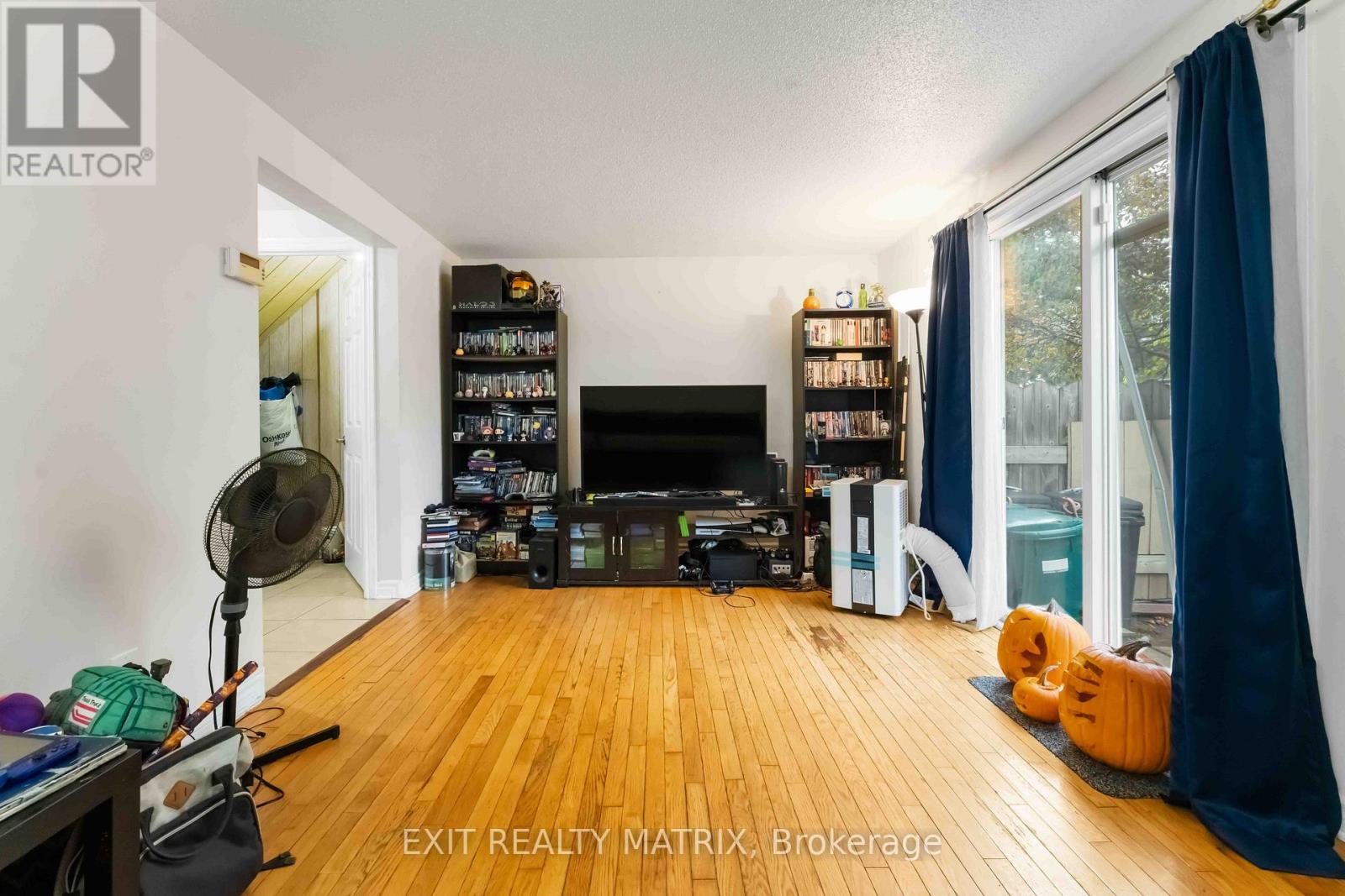 1468 Heatherington Road