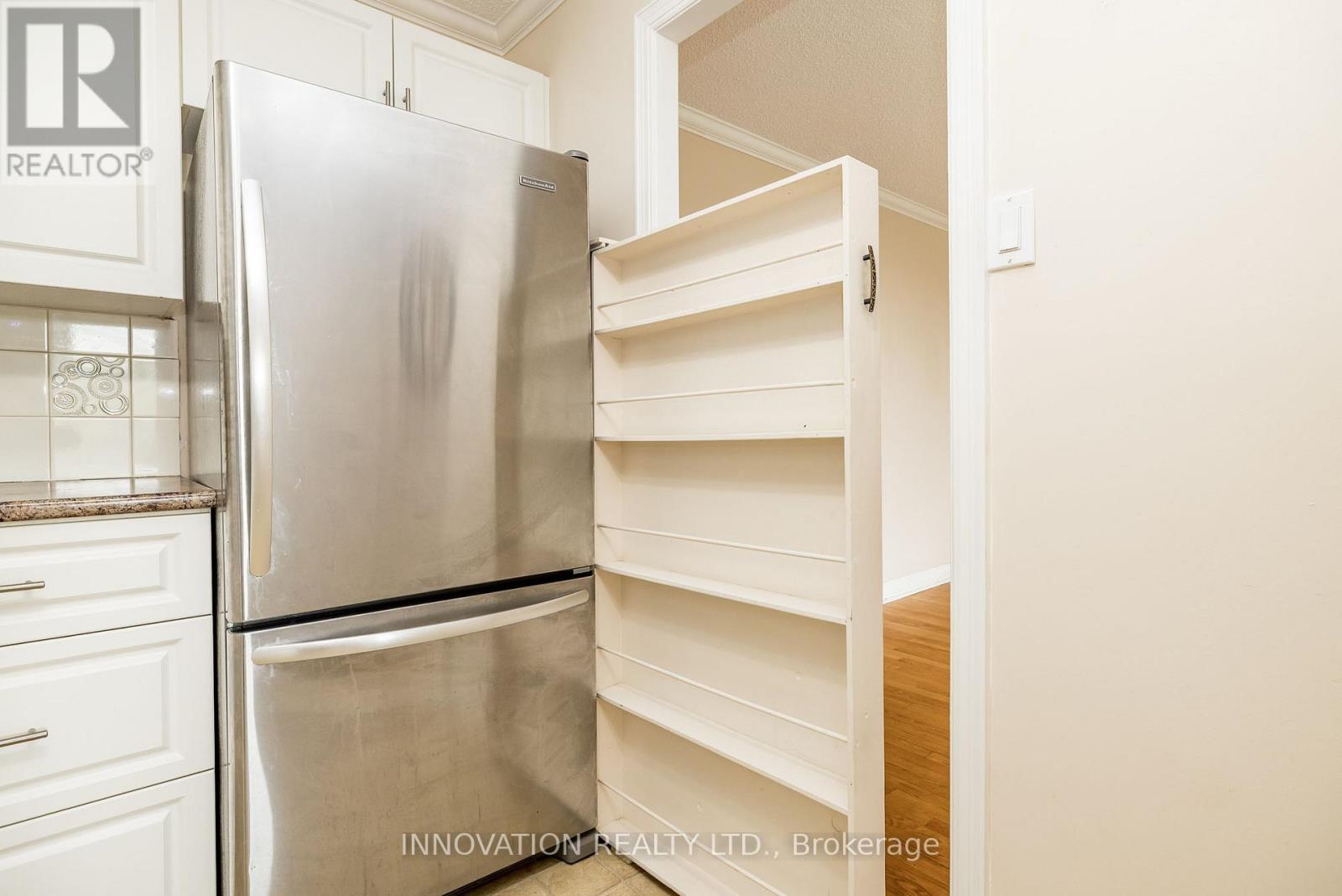 307 - 665 Bathgate Drive