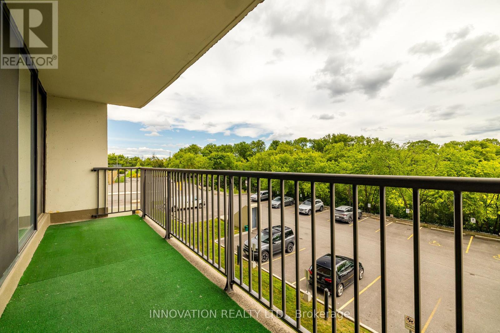 307 - 665 Bathgate Drive