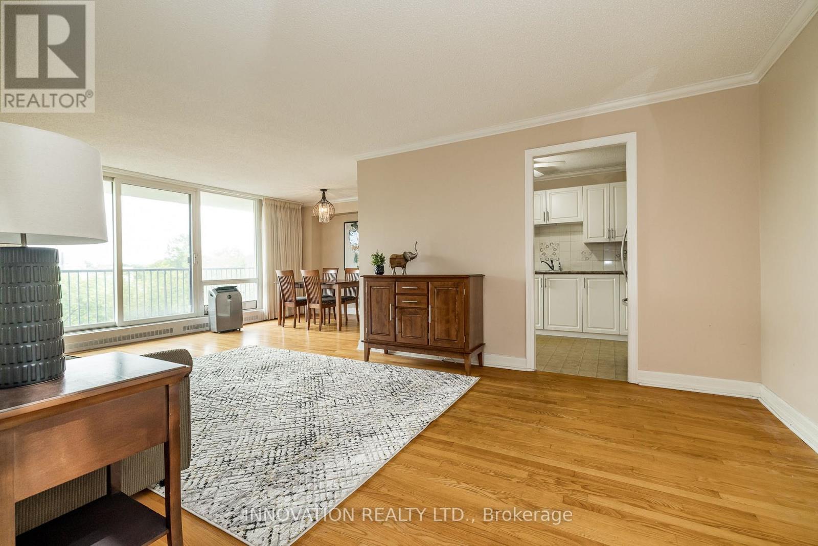 307 - 665 Bathgate Drive