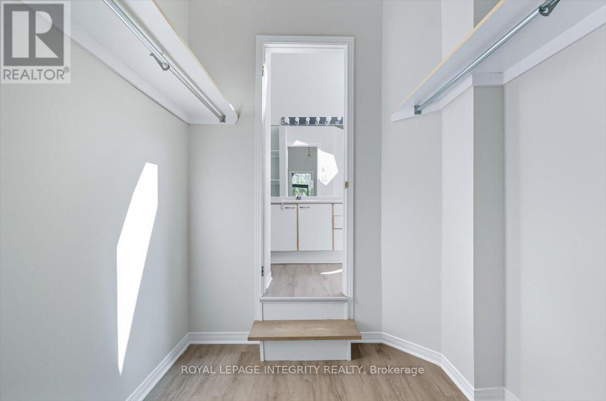 4 - 2949 Richmond Road