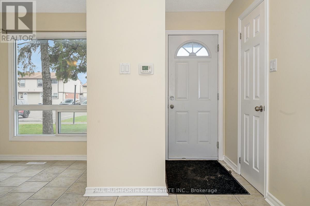 22 - 2570 Southvale Crescent