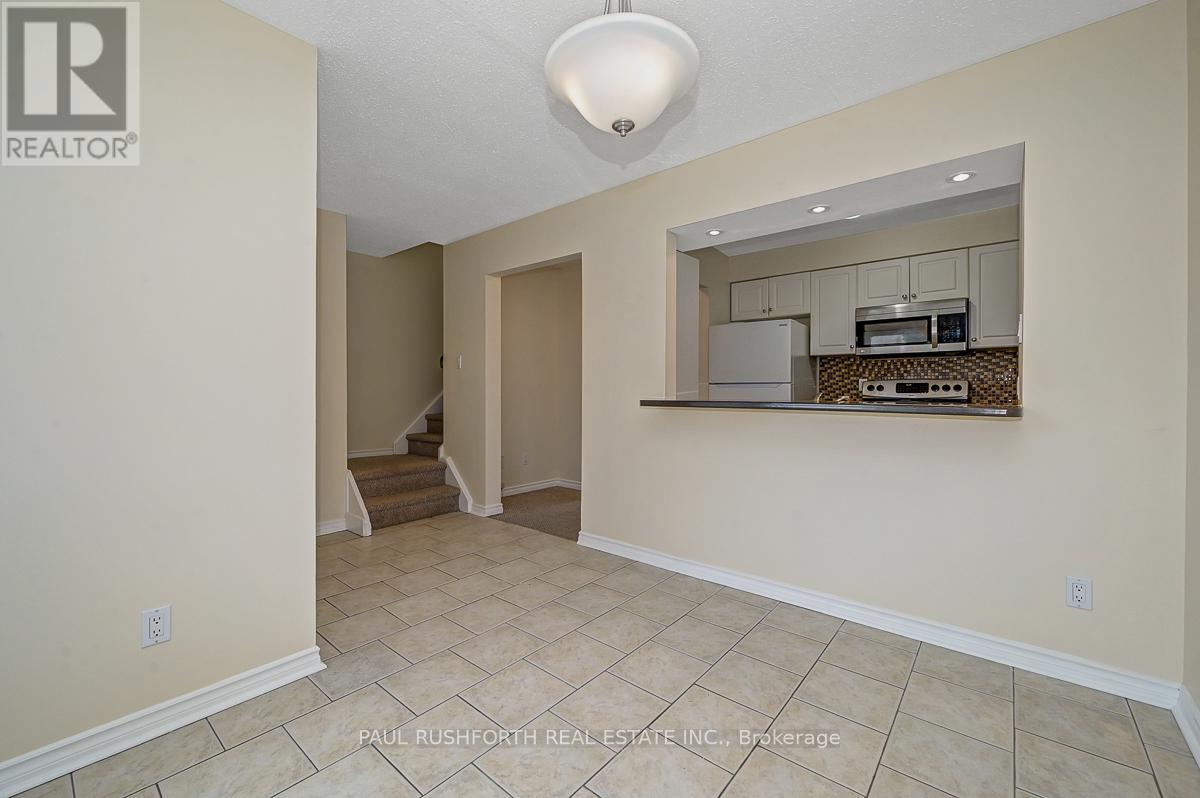 22 - 2570 Southvale Crescent