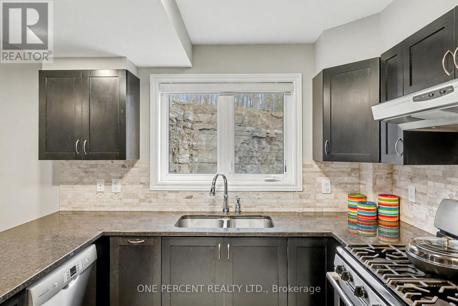 242a Titanium Private