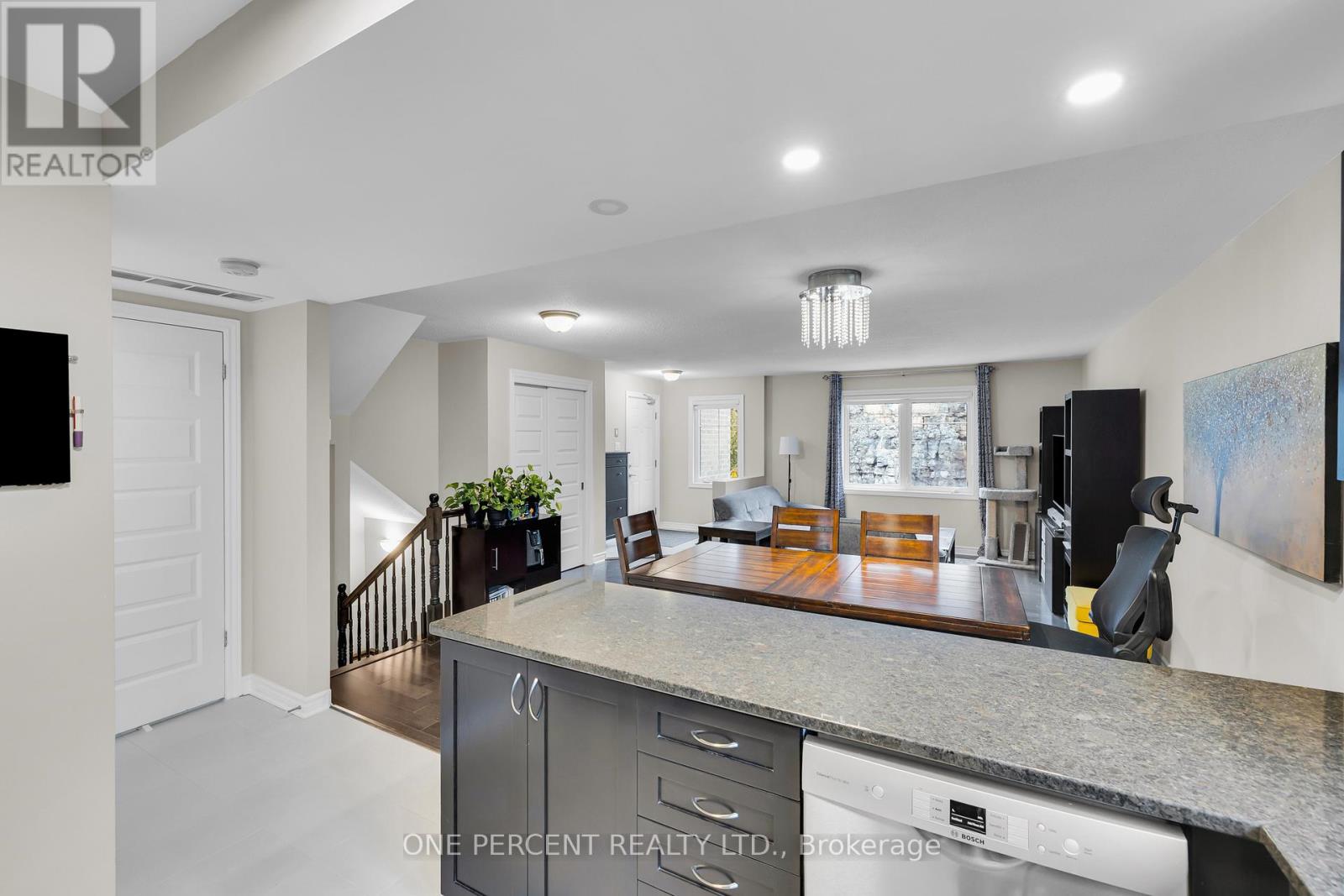 242a Titanium Private