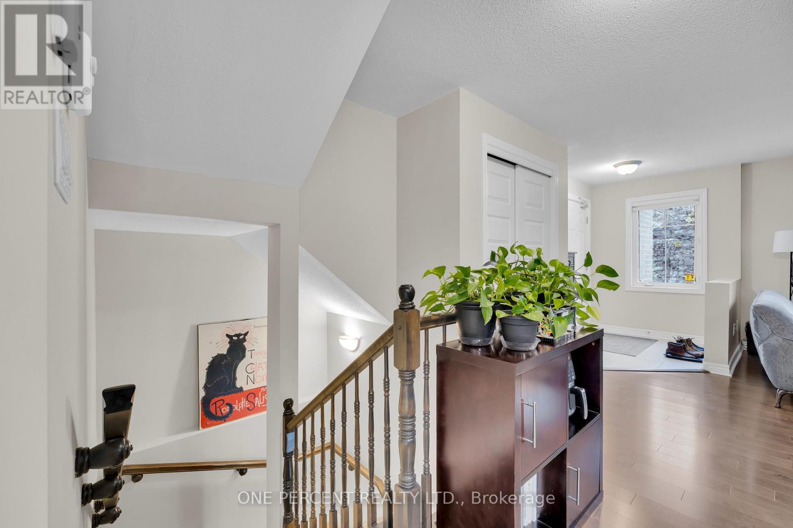 242a Titanium Private