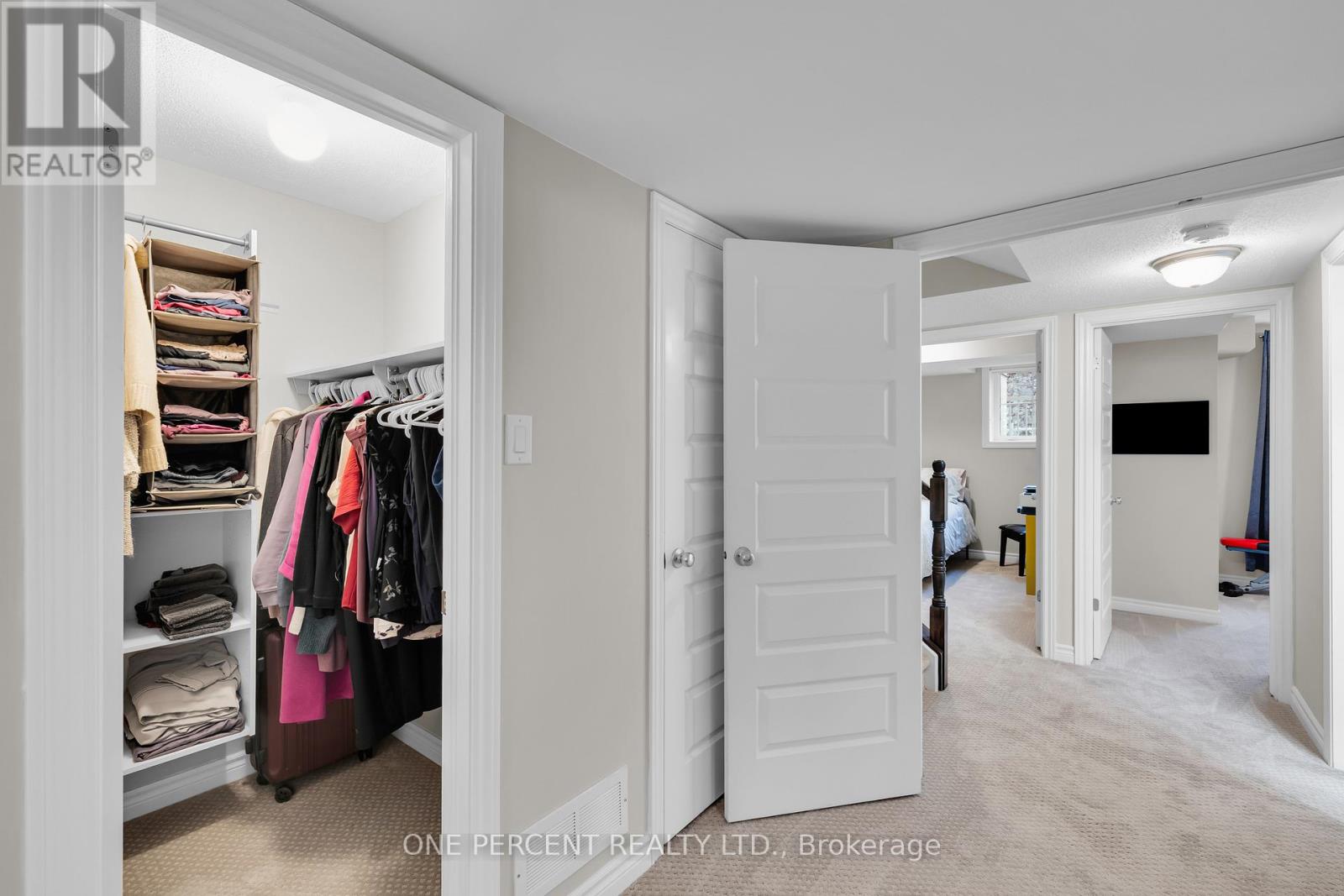 242a Titanium Private