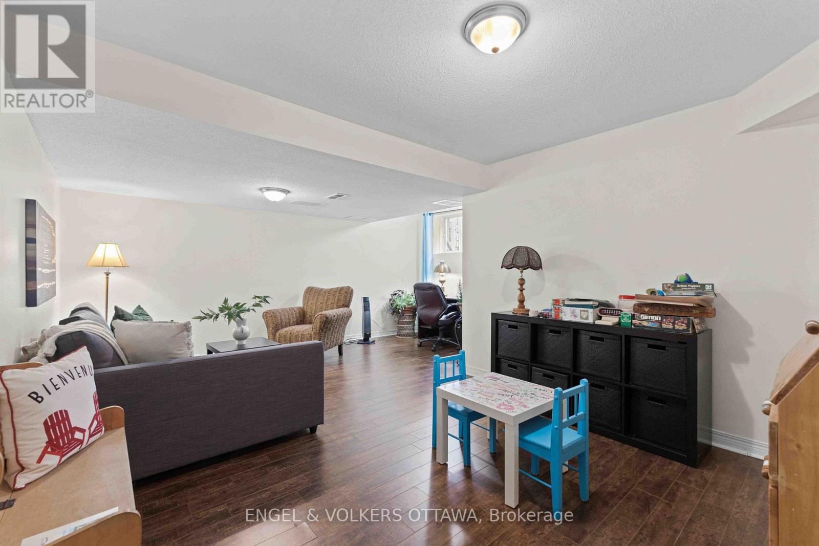 21 Kimberwick Crescent