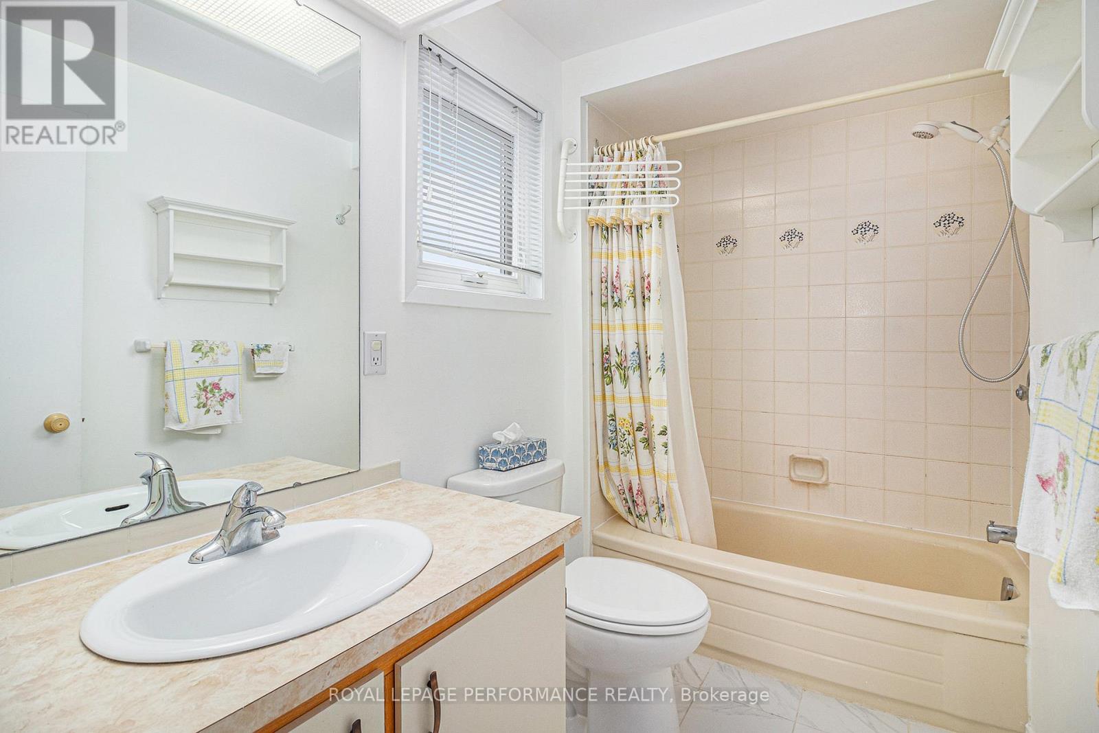 1642 Prestwick Drive