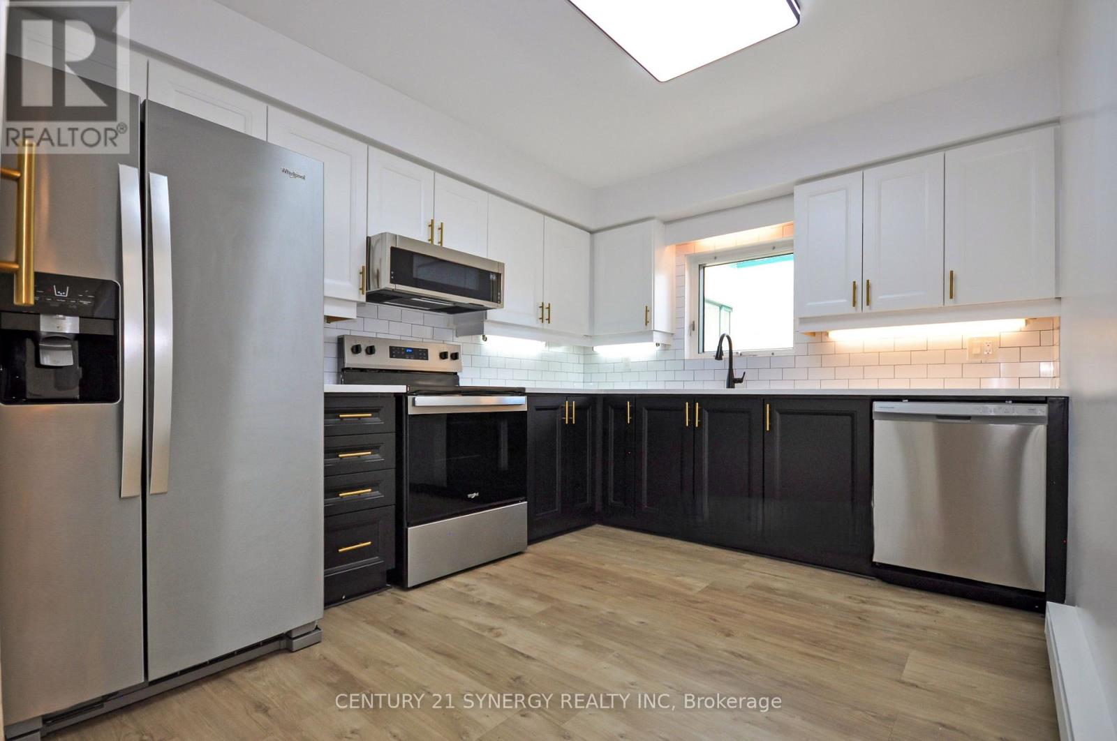 505 - 330 Centrum Boulevard