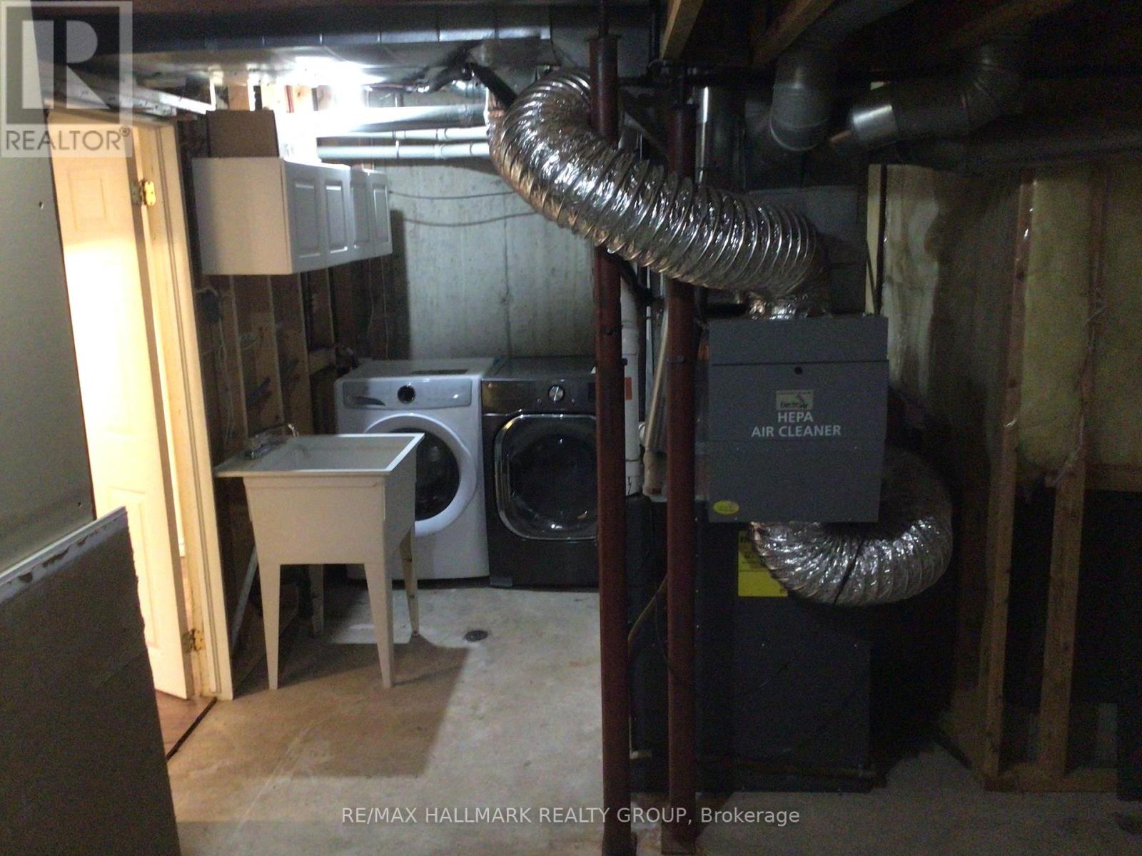 1586 Duplante Avenue