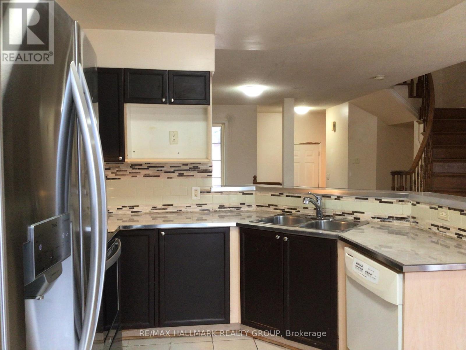 1586 Duplante Avenue