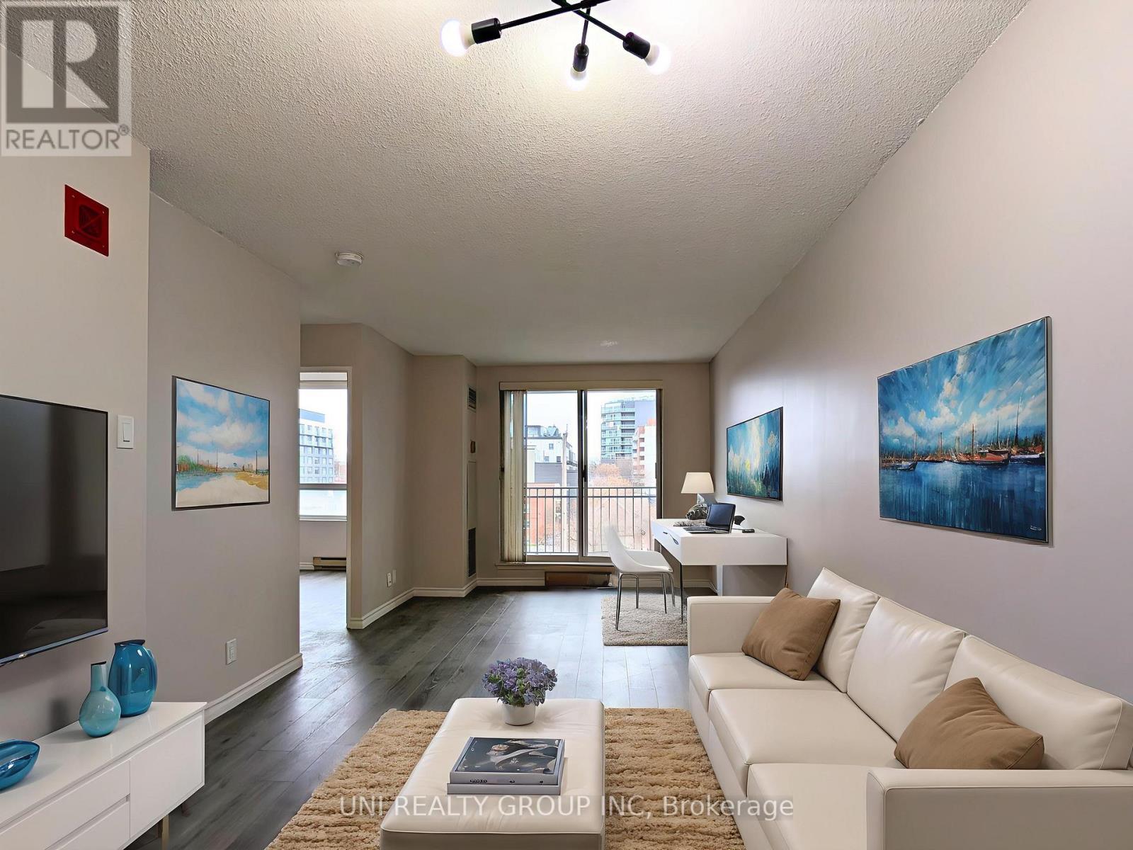 510 - 45 Holland Avenue