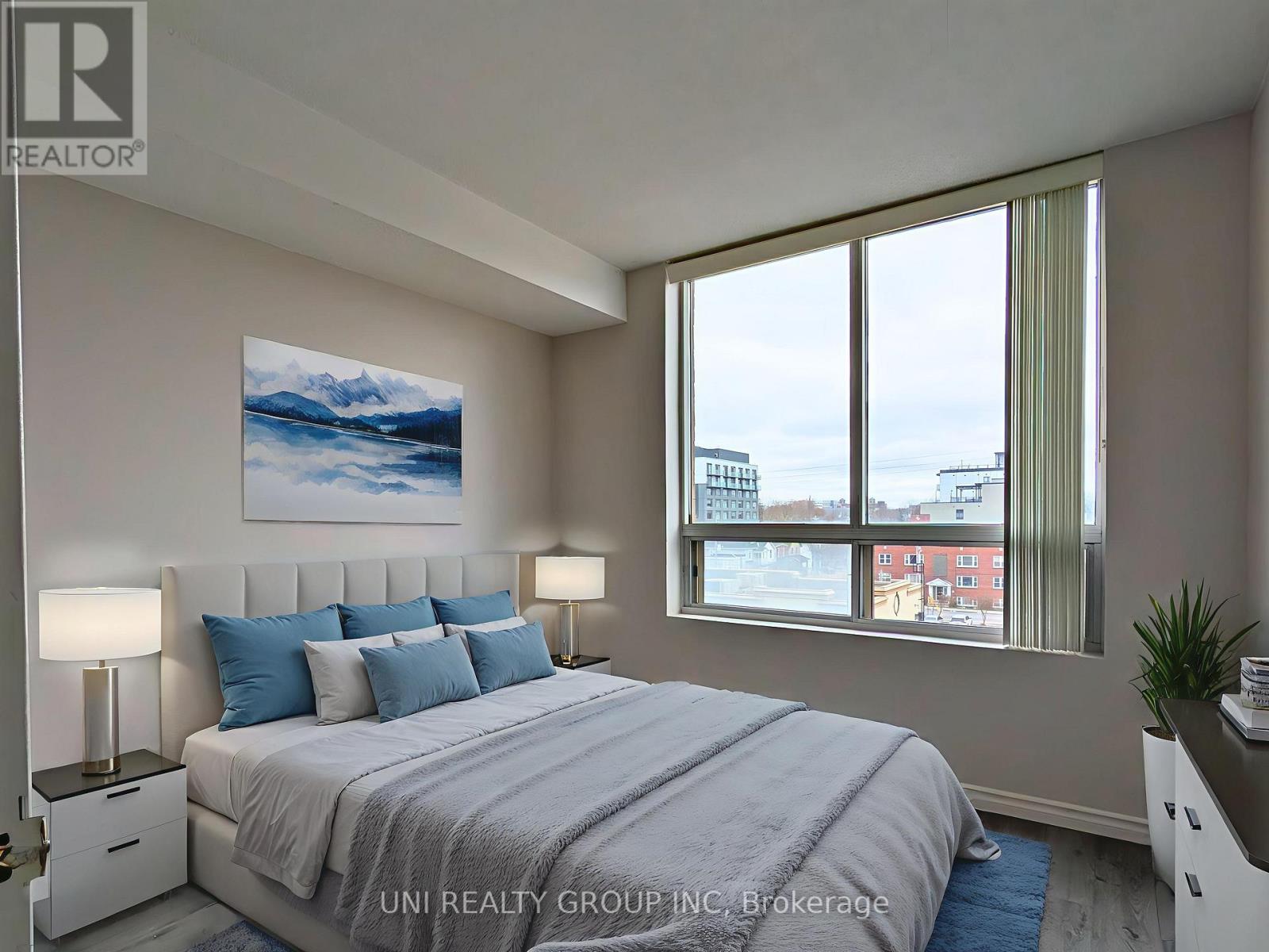 510 - 45 Holland Avenue