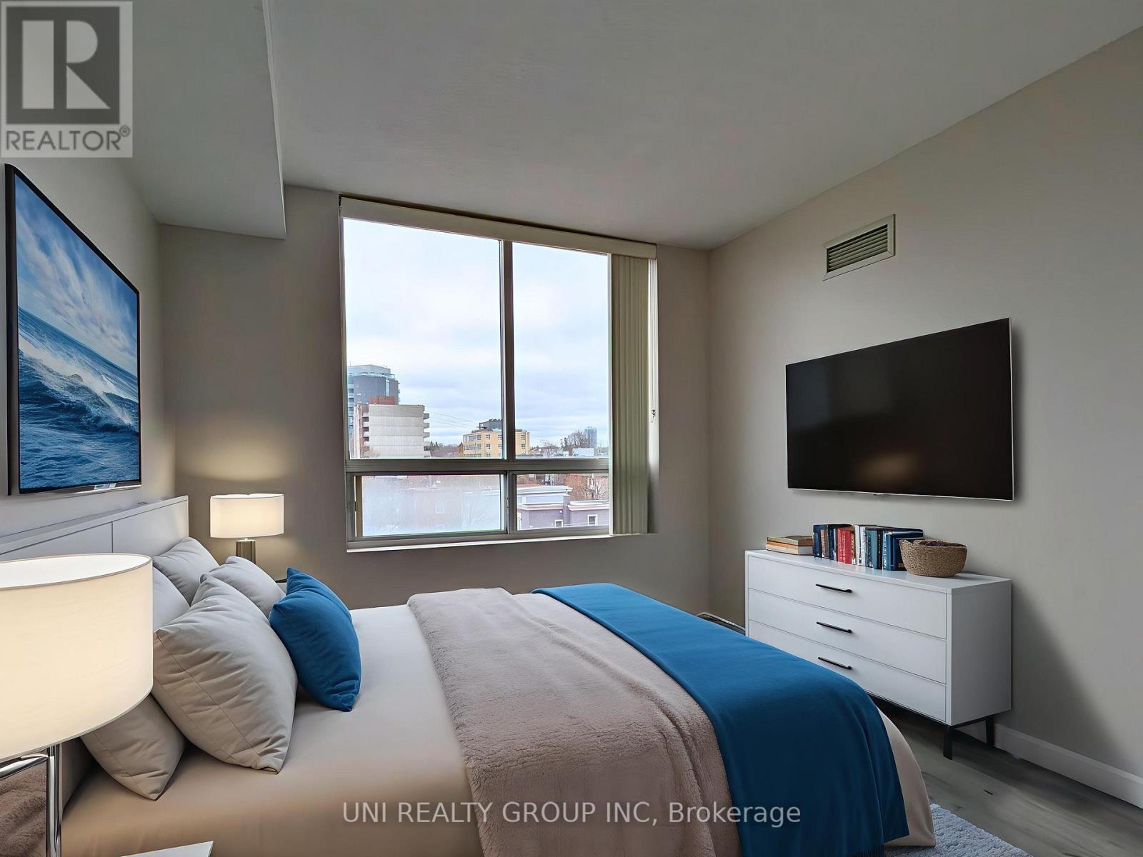 510 - 45 Holland Avenue